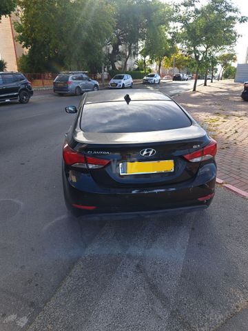 יונדאי I35