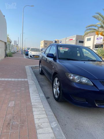 מודעת רכב מאזדה 3