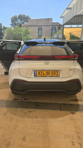 טויוטה C-HR