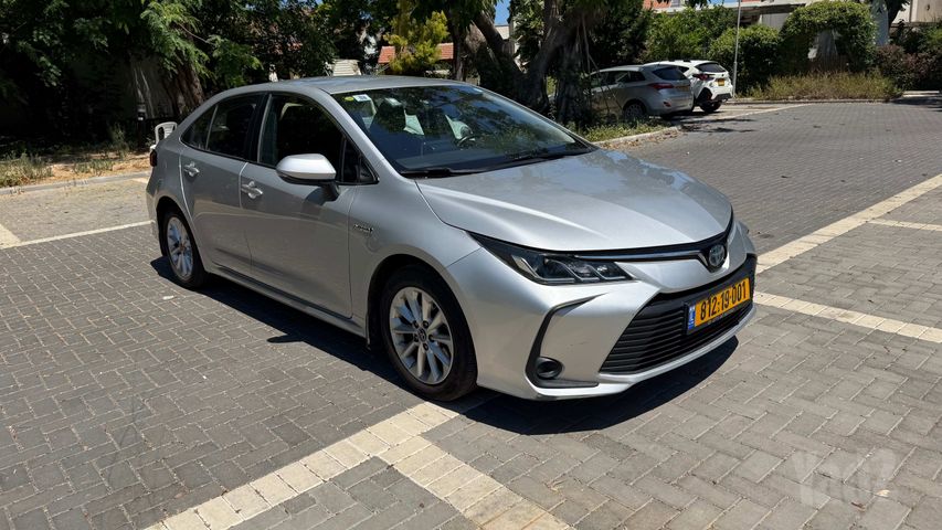 טויוטה קורולה