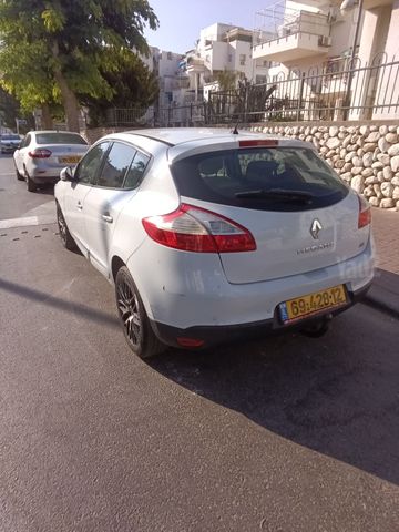 רנו מגאן