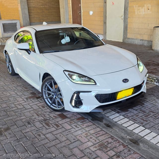 מודעת רכב סובארו BRZ