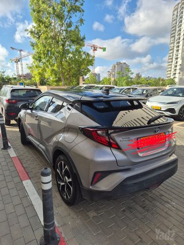 טויוטה C-HR