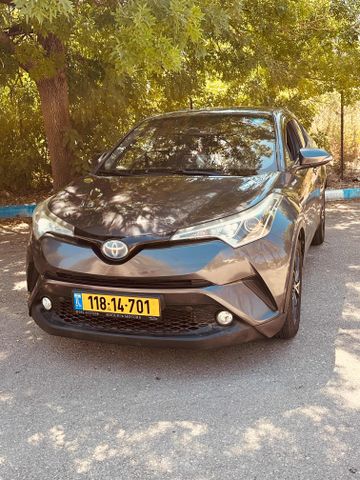 טויוטה C-HR