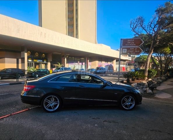 מרצדס-בנץ E-class