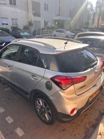 מודעת רכב יונדאי I20 קרוס