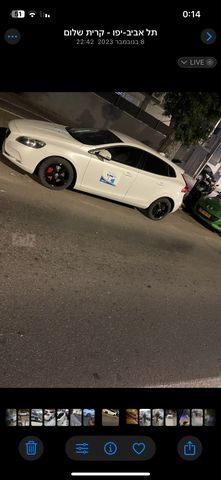 וולוו V40