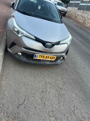טויוטה C-HR