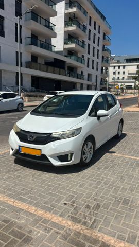 מודעת רכב הונדה ג'אז