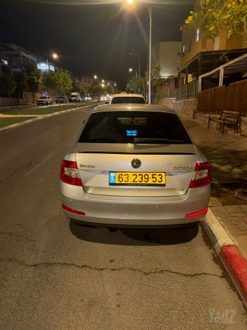 סקודה אוקטביה