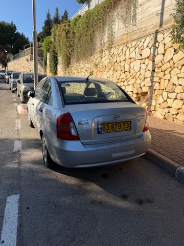 יונדאי אקסנט i25