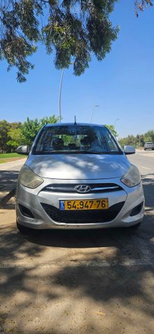יונדאי i10