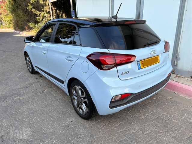 יונדאי i20