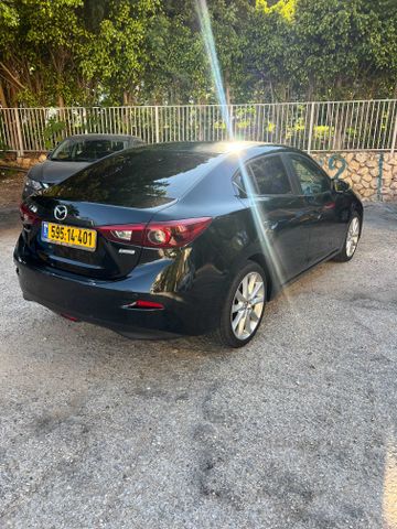 מאזדה 3