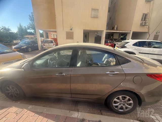 מודעת רכב יונדאי אקסנט i25