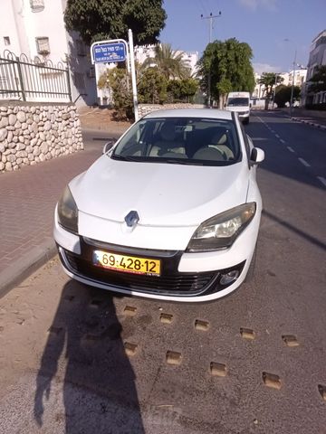 רנו מגאן