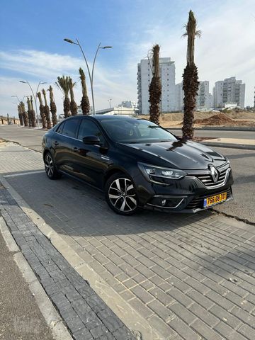 רנו מגאן