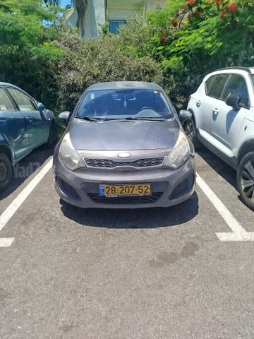 מודעת רכב קיה ריו