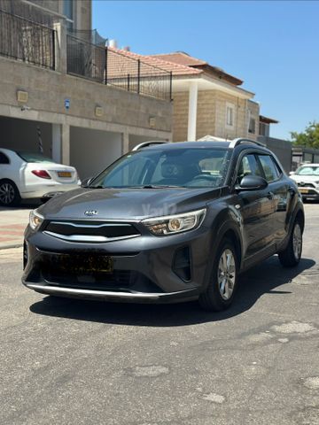 קיה סטוניק