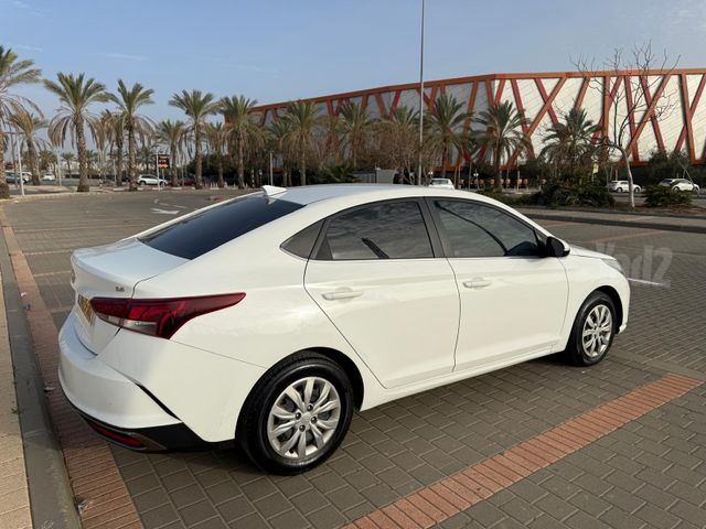 יונדאי אקסנט i25
