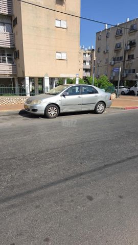 טויוטה קורולה