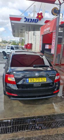סקודה אוקטביה