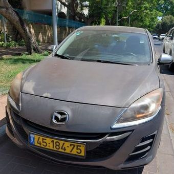 מודעת רכב מאזדה 3