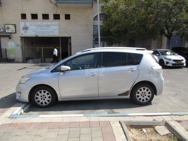 טויוטה ורסו