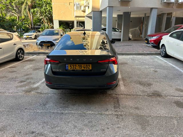 סקודה אוקטביה