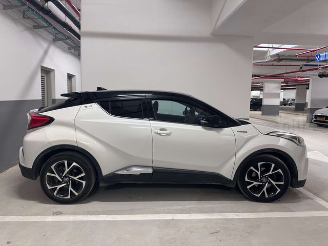 טויוטה C-HR