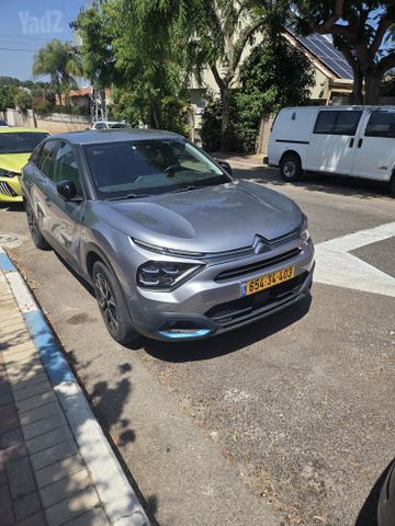 סיטרואן e-C4