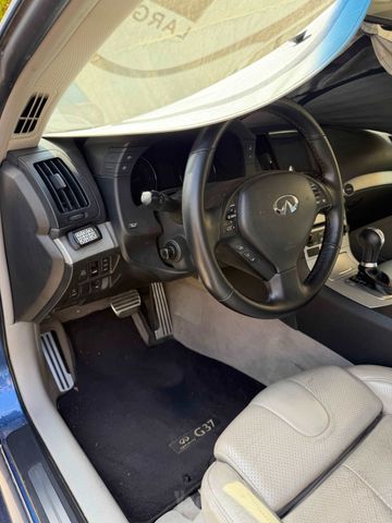 אינפיניטי G37