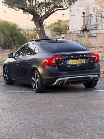 וולוו S60