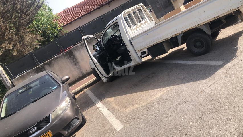 מודעת רכב יונדאי H-1 / i800