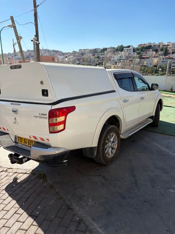 מיצובישי טרייטון / L200