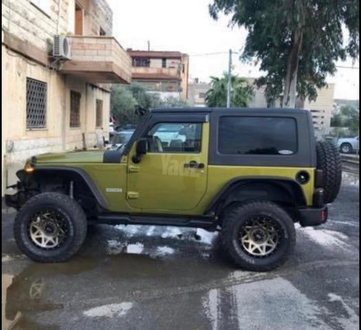 מודעת רכב ג'יפ רנגלר