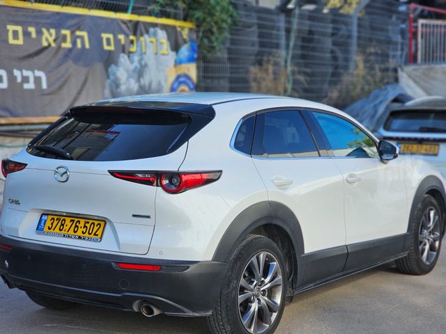 מאזדה CX-30