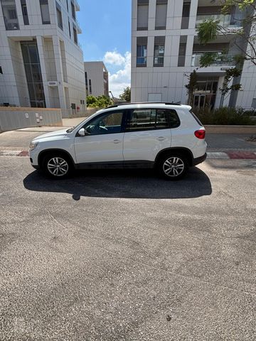 מודעת רכב פולקסווגן טיגואן