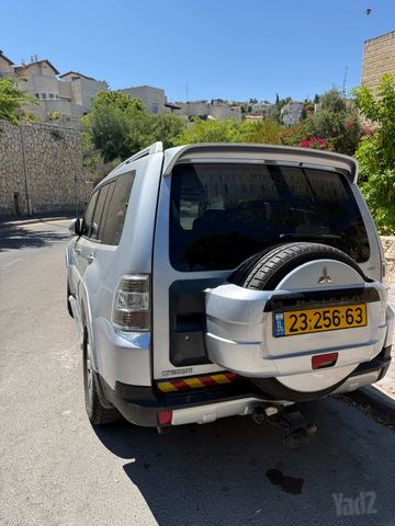 מיצובישי פג'רו