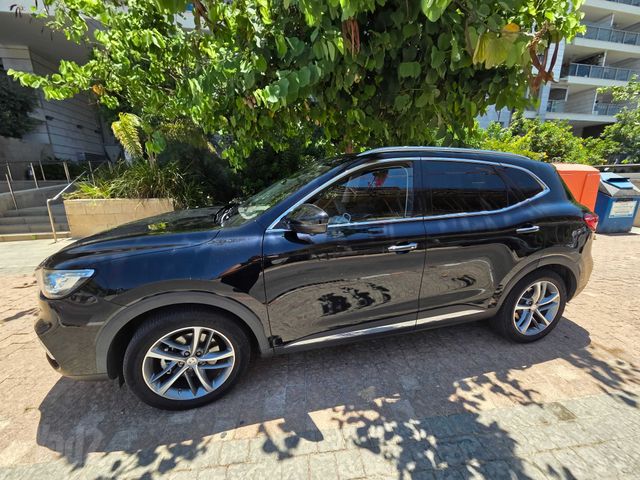 אם ג'י EHS PHEV