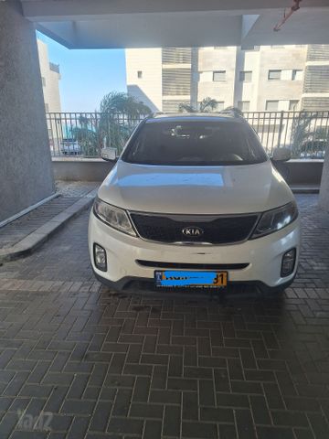 מודעת רכב קיה סורנטו