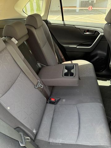 טויוטה RAV4