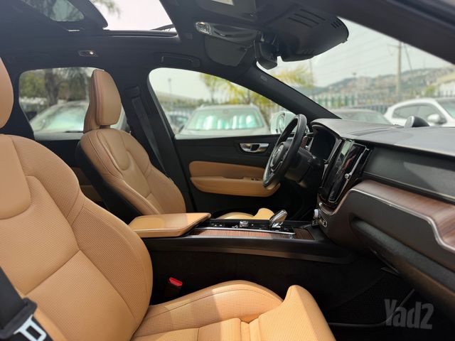 וולוו XC60