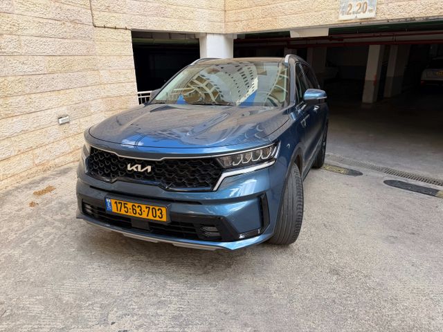 מודעת רכב קיה סורנטו