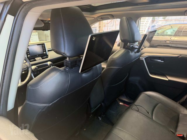 טויוטה RAV4