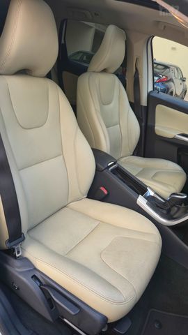 וולוו XC60