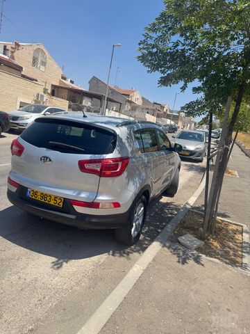 מודעת רכב קיה ספורטז'