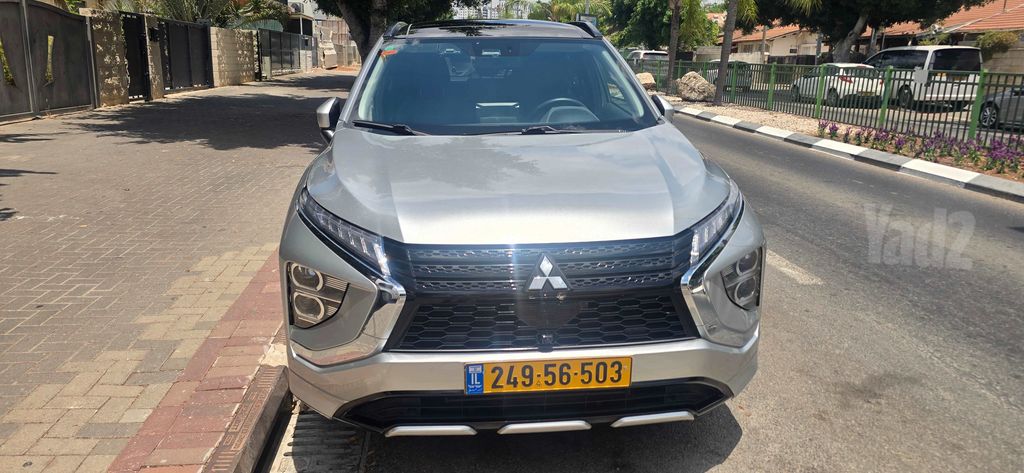 מודעת רכב מיצובישי אקליפס קרוס