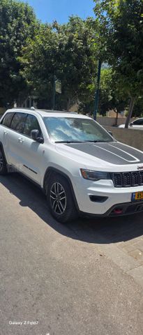 ג'יפ גרנד צ'ירוקי