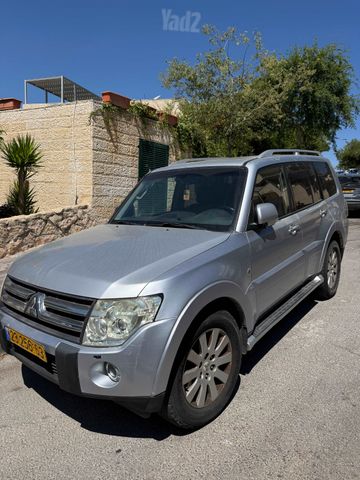 מיצובישי פג'רו